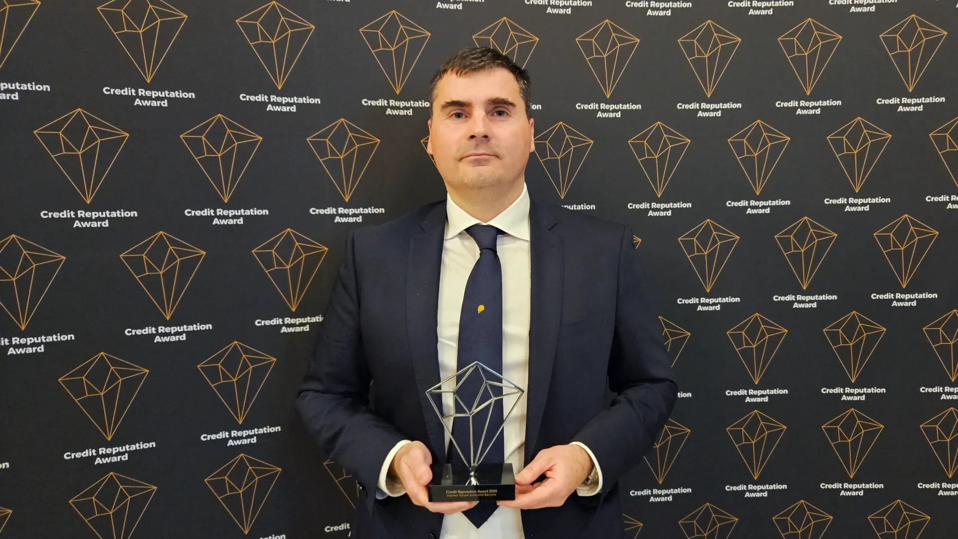 Alberto Maggi riceve il premio Credit Reputation Award